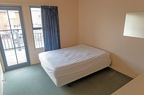 Photo of property in 15 Howe Street, North Dunedin, Dunedin, 9016