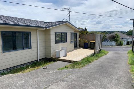 Photo of property in 9 Valdale Road, Henderson, Auckland, 0610
