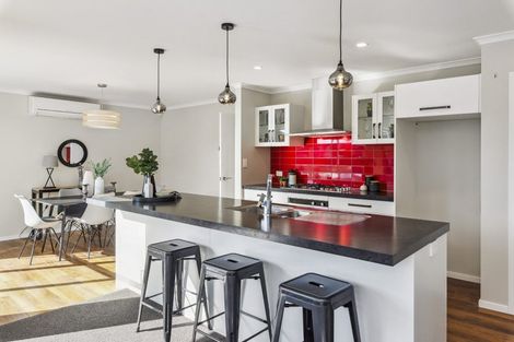 Photo of property in 1a Trusham Court, Paraparaumu, 5032