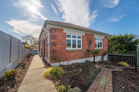 Photo of property in 229 North Street, West End, Timaru, 7910