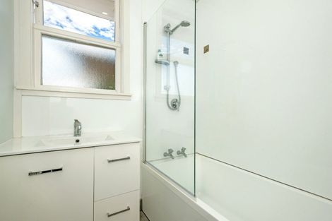 Photo of property in 20 Leon Street, Riverdale, Gisborne, 4010