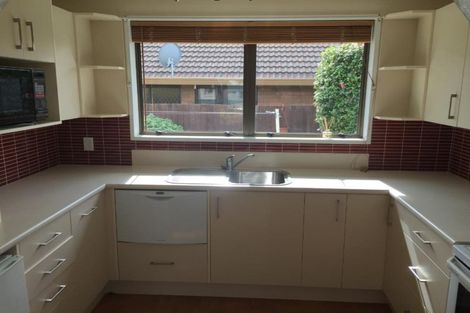 Photo of property in 1/4 Sayers Crescent, Ilam, Christchurch, 8041