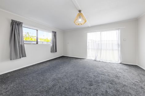 Photo of property in 24 President Avenue, Papakura, 2110