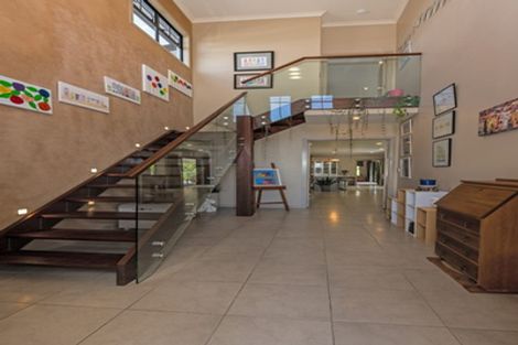 Photo of property in 60 Ruapehu Drive, Fitzherbert, Palmerston North, 4410