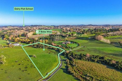 Photo of property in 7 Bobs Way, Dairy Flat, 0792