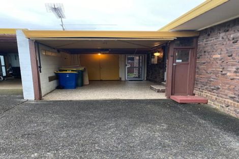 Photo of property in 1/20 Shakespeare Road, Milford, Auckland, 0620