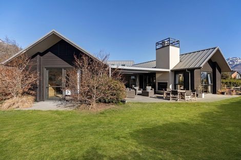 Photo of property in 4 Caithness Court, Jacks Point, Queenstown, 9371