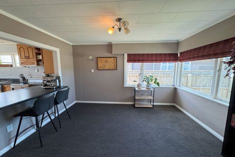 Photo of property in 9 Belvedere Crescent, Takaro, Palmerston North, 4412
