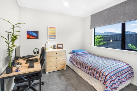 Photo of property in 13 Sydney Place, Flagstaff, Hamilton, 3210