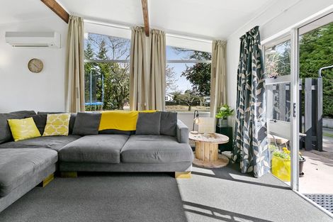 Photo of property in 1/4 Kereru Street, Two Mile Bay, Taupo, 3330