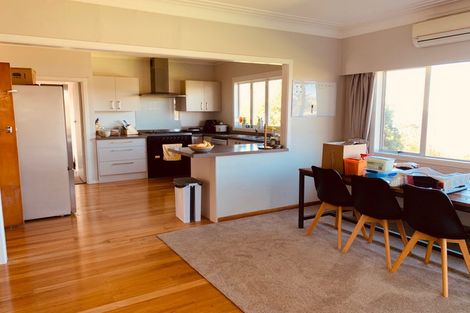 Photo of property in 32 James Tyler Crescent, Lynfield, Auckland, 1042