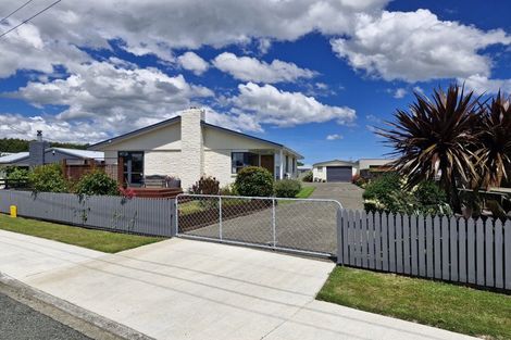 Photo of property in 90 Scott Street, Strathern, Invercargill, 9812