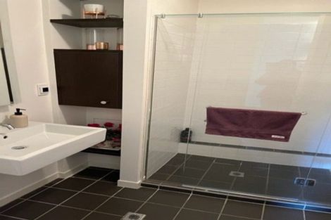 Photo of property in Montreaux, 164 The Terrace, Wellington Central, Wellington, 6011