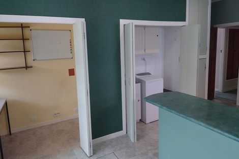 Photo of property in 288 The Parade, Island Bay, Wellington, 6023