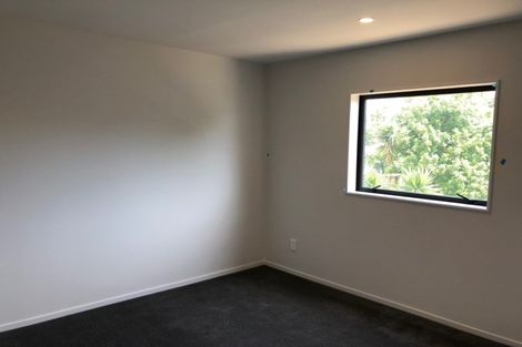 Photo of property in 2/12 Jutland Road, Hauraki, Auckland, 0622
