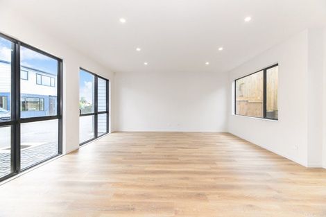 Photo of property in 4b Geordie Street, Henderson, Auckland, 0612