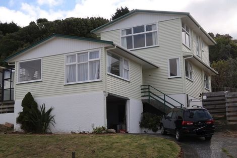 Photo of property in 44 Acacia Avenue, Maungaraki, Lower Hutt, 5010