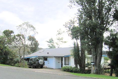 Photo of property in 120 Tukere Drive, Whangamata, 3620