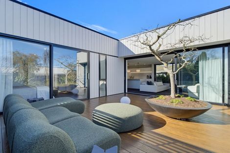 Photo of property in 275 Hills Road, Mairehau, Christchurch, 8013