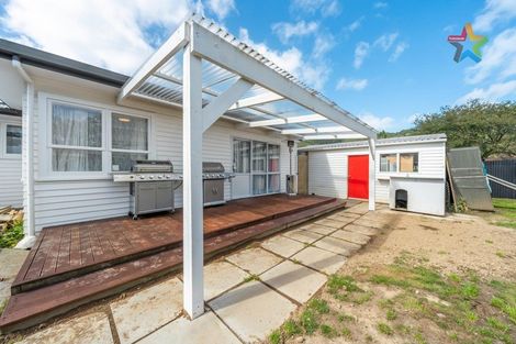 Photo of property in 81 Karamu Crescent, Wainuiomata, Lower Hutt, 5014