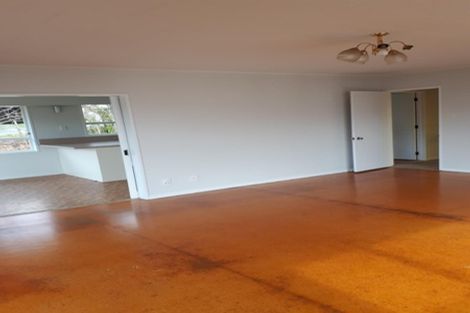 Photo of property in 8 Robson Street, Stokes Valley, Lower Hutt, 5019