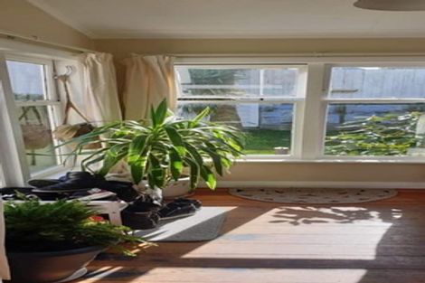 Photo of property in 12 Herald Street, Berhampore, Wellington, 6023