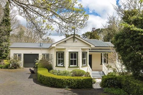 Photo of property in 100 Brewster Road, Pukekawa, Tuakau, 2696