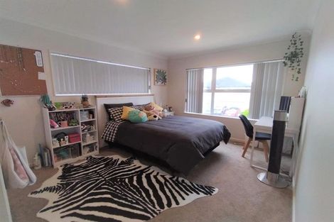 Photo of property in 69 Castlederg Drive, Flat Bush, Auckland, 2019