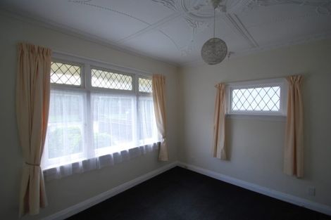 Photo of property in 1/76 Cambridge Terrace, Waterloo, Lower Hutt, 5011