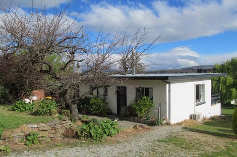 Photo of property in 15 Hazlett Street, Clyde, 9330