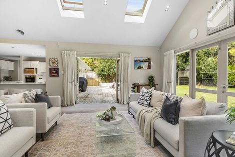 Photo of property in 8 Saint Annes Square, Tawa, Wellington, 5028