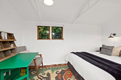 Photo of property in 24 Harbour View Road, Point Wells, Warkworth, 0986