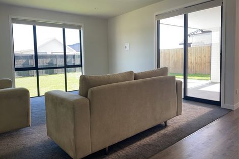 Photo of property in 5 Jag Way, Tinwald, Ashburton, 7700