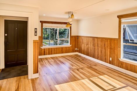 Photo of property in 5 Takutai Road, Pukerua Bay, 5026