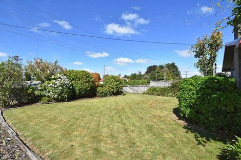 Photo of property in 70 Seaward Road, Edendale, 9825