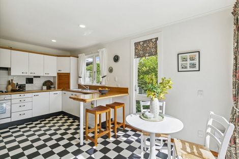 Photo of property in 109 Karori Road, Karori, Wellington, 6012