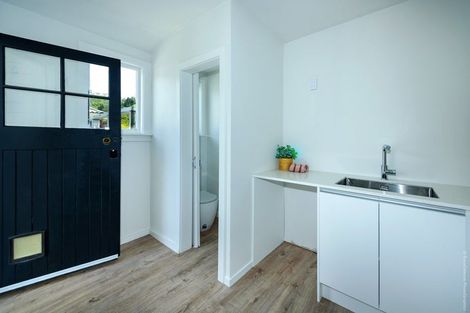 Photo of property in 44 Centaurus Road, Cashmere, Christchurch, 8022