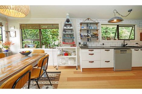 Photo of property in 82 Rangitane Loop Road, Kerikeri, 0294