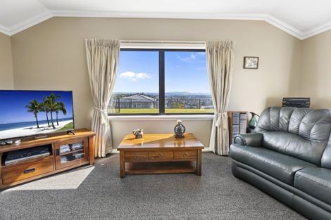 Photo of property in 10 Matariki View, Welcome Bay, Tauranga, 3112