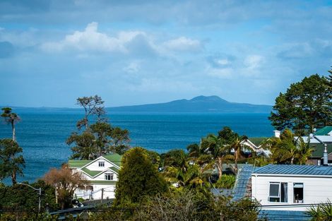 Photo of property in 12a Rewi Street, Torbay, Auckland, 0630