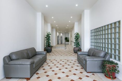 Photo of property in Stadium Garden Flats, 101/107 Thorndon Quay, Pipitea, Wellington, 6011