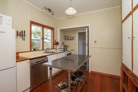 Photo of property in 8 Naylor Street, Hamilton East, Hamilton, 3216