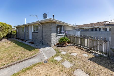 Photo of property in 24 Meon Street, Aranui, Christchurch, 8061