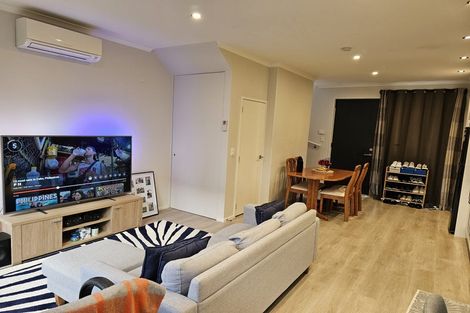 Photo of property in 9 Vincent Lane, Hobsonville, Auckland, 0616