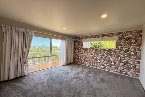 Photo of property in 4 Astor Place, Orewa, 0931