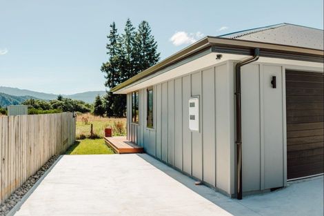 Photo of property in 5 Wicken Place, Reefton, 7830