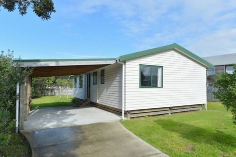 Photo of property in 5 Taotahi Walk, Ruakaka, 0116