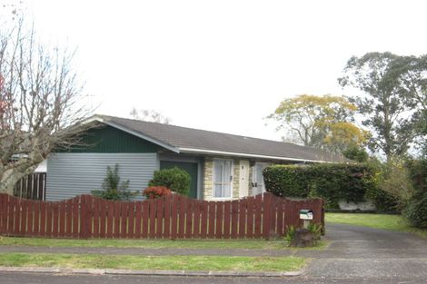 Photo of property in 21 Leaver Place, Weymouth, Auckland, 2103