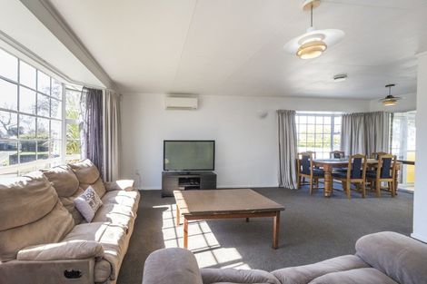 Photo of property in 94 Stillwater Place, Westbrook, Palmerston North, 4412