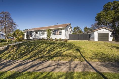 Photo of property in 94 Stillwater Place, Westbrook, Palmerston North, 4412